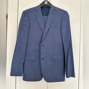 Saks Mens Suit size 38R
